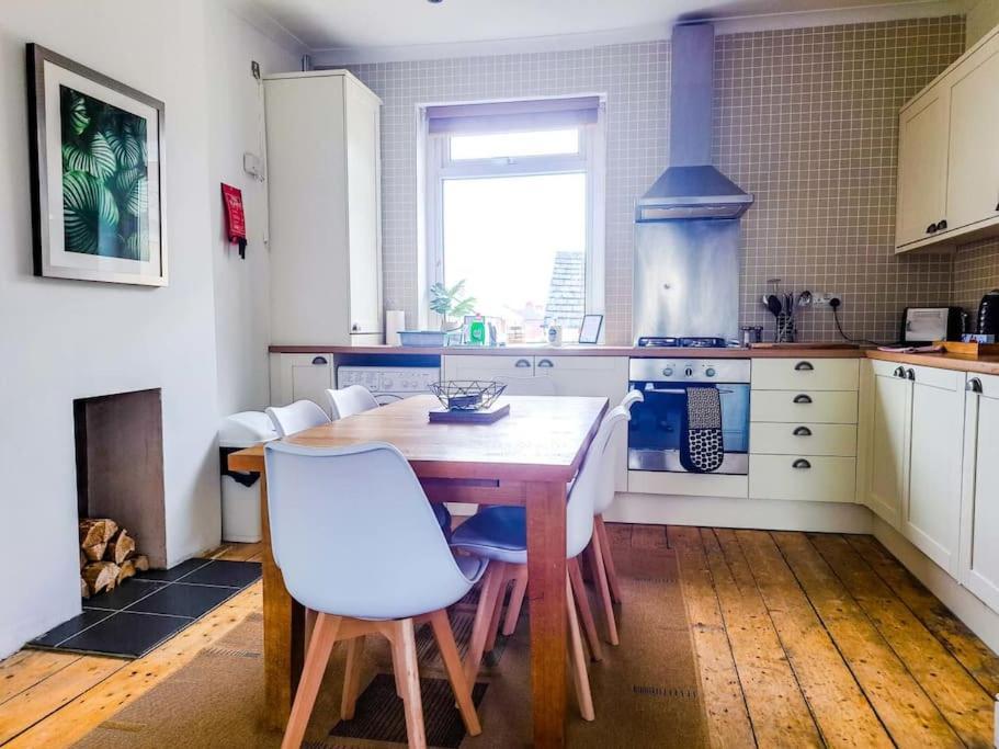 Ferienwohnung 3 Bed Flat Near To Cardiff And Cardiff Bay Exterior foto